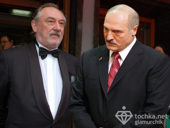 Богдан Ступка