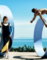 Джіджі Хадід і Ештон Ітон в фотосесії Vogue (серпень, 2016)