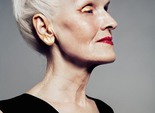 70-летняя украинка стала героиней бьюти-проекта
