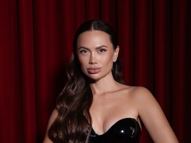 YAROSA BURNOS закликає до чесності перед собою: реліз, що змусить скинути маски та нарешті написати «кохаю»