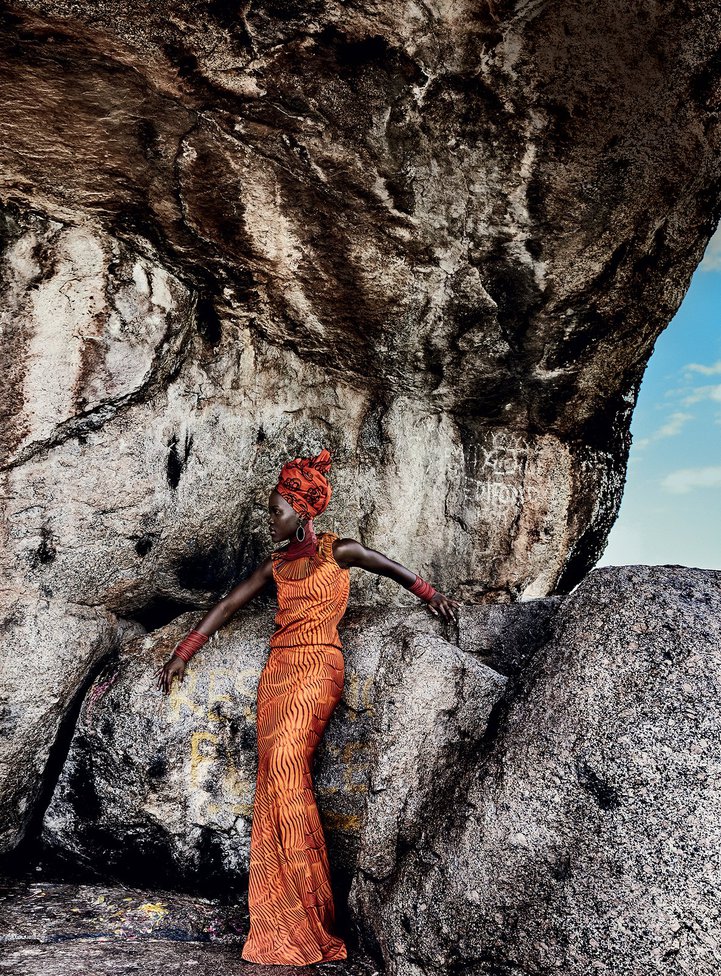 Люпита Нионго в фотосессии для Vogue (2016)