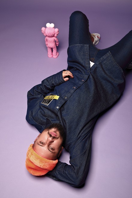 MONATIK: премьера клипа "Сильно"