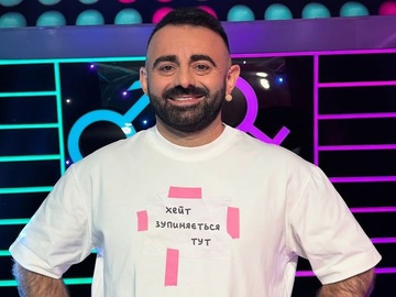 Відомий актор впав в оркестрову яму під час театральної вистави