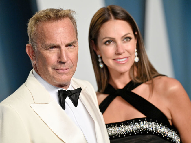 Дружина Кевіна Костнера подала на розлучення після 18 років шлюбу