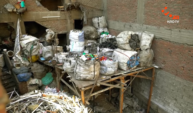 Інша сторона Каїра: як живе місто сміттярів