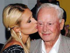 Пэрис Хилтон