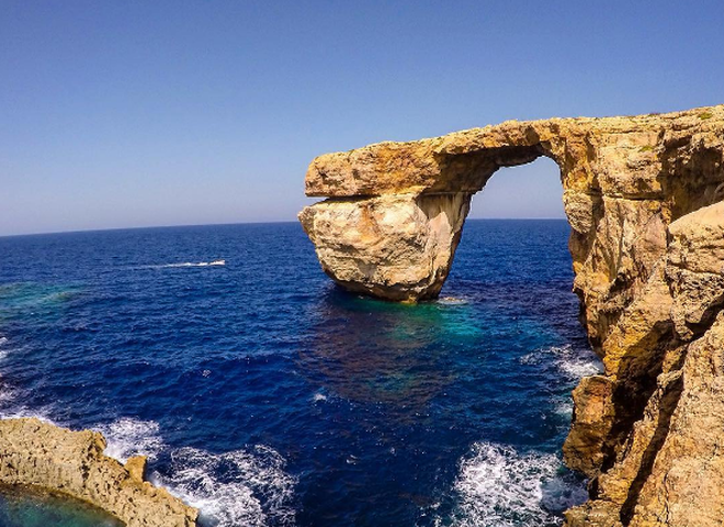 На Мальті обрушилося Лазурне вікно, що входило в число об'єктів всесвітньої спадщини UNESCO