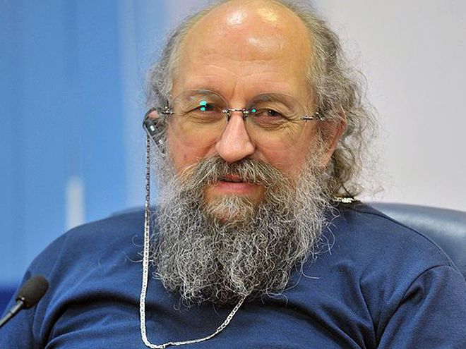 Неожиданно: Анатолий Вассерман в новом сериале впервые сходил на свидание 