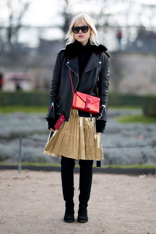 Street style Тижня моди в Парижі: дублянки