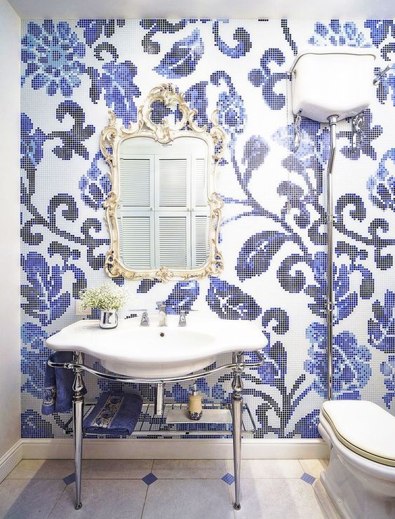 мозаїка в ванній кімнаті