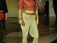 Елена Голец представила шелковую коллекцию