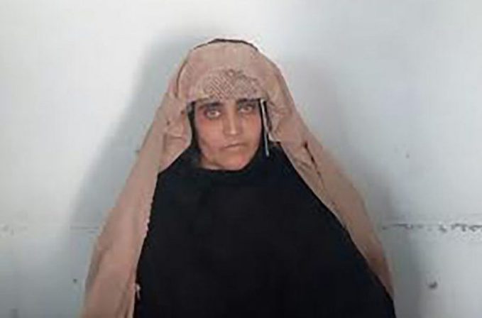 Після арешту: стала відома доля "афганської дівчинки"