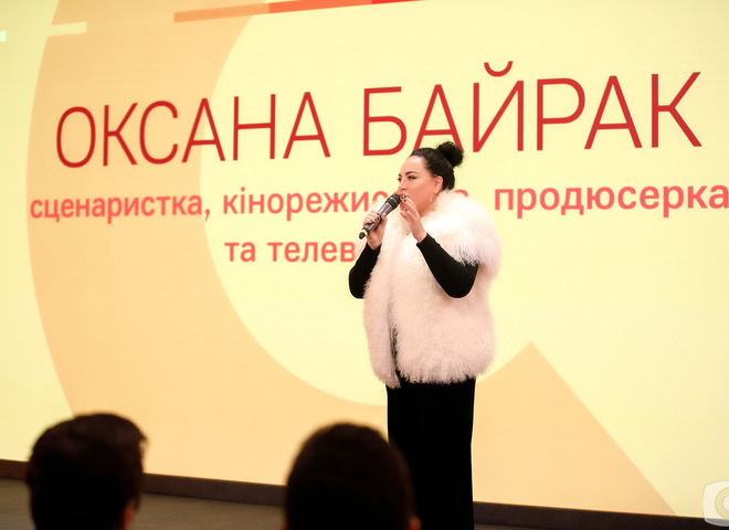 СТБ запускает ток-шоу "О чем молчат женщины" с Оксаной Байрак 