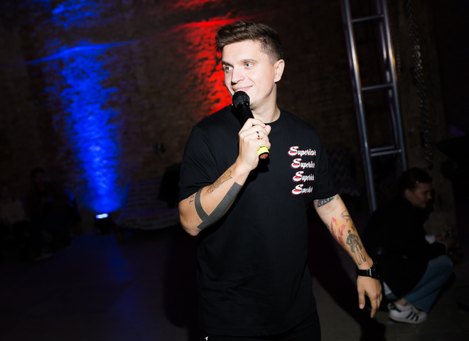 Вечеринка в честь дня рождения Анатолия Анатолича