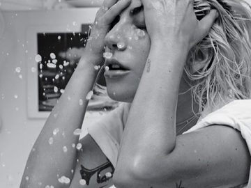 Леді Гага прикрасила обкладинку T Magazine