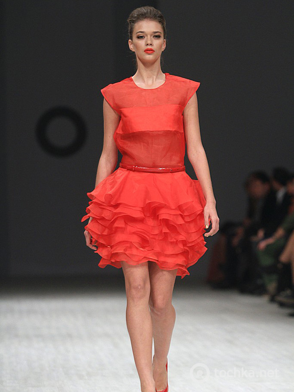 показ Anna Bublik