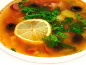 Солянка мясная Солянка мясная