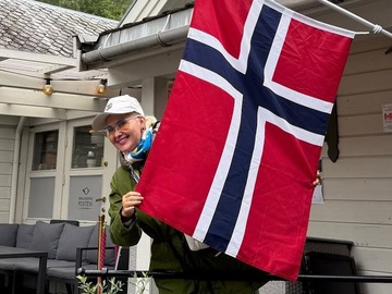 Бужинська похвалилася подорожжю до Норвегії з чоловіком та дітьми