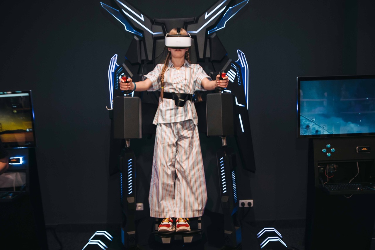 В Киеве прошла селебритиз-презентация игры RevolVR "Дикий запад"