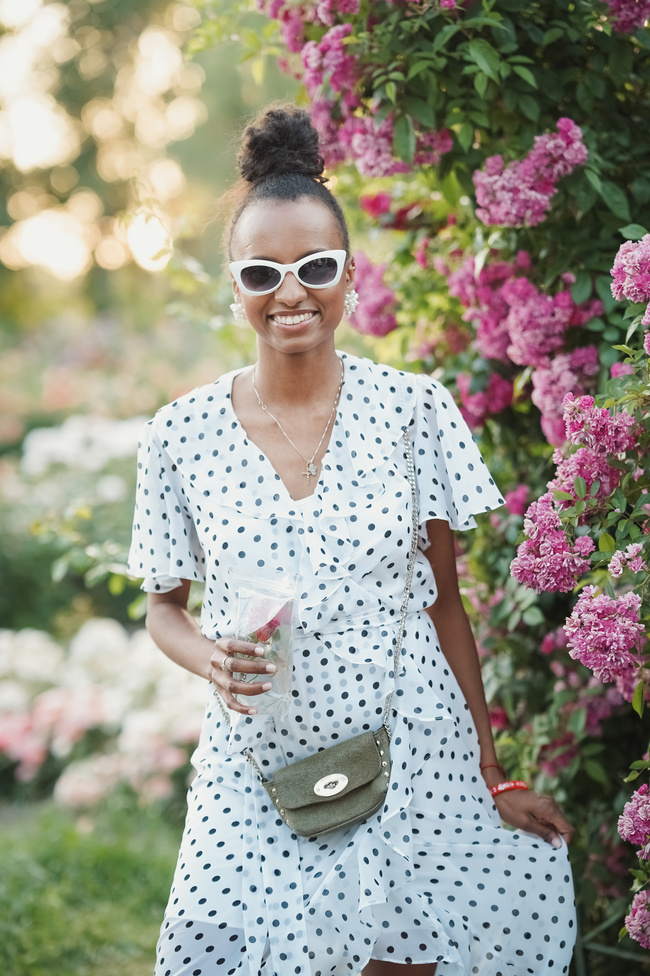 Киевская Точка G: On I Ona впервые создали иммерсивное шоу в ботсаду