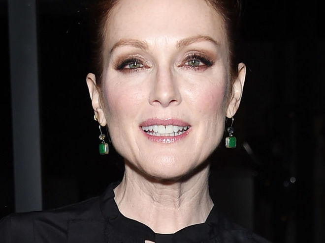 Джулианн Мур (Cover)