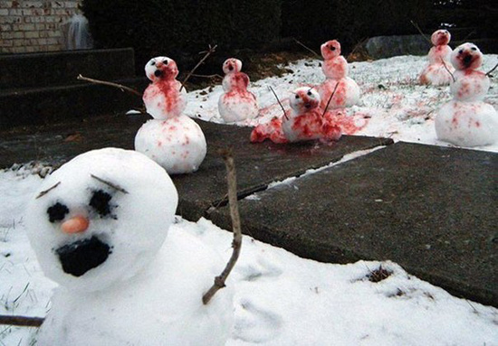 Снеговики, которые вселяют ужасы