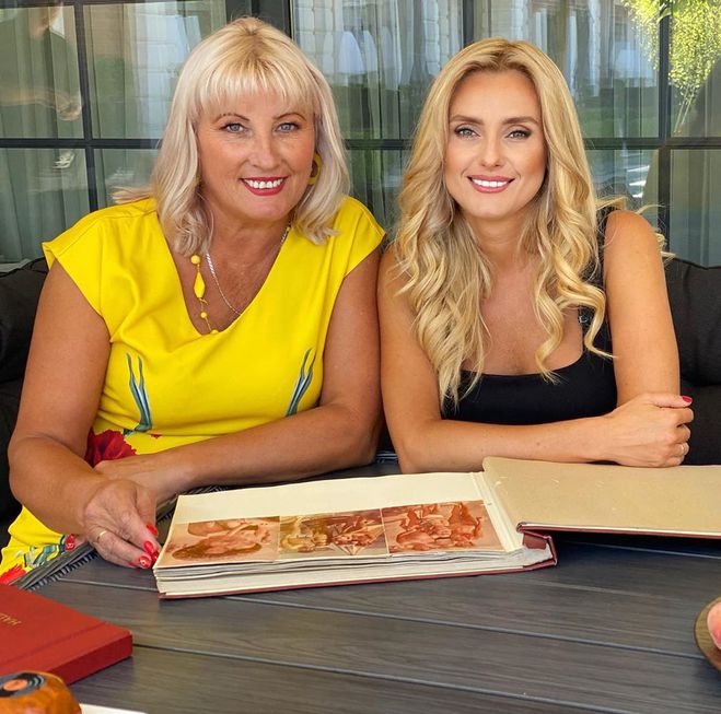 Ірина Федишин з мамою