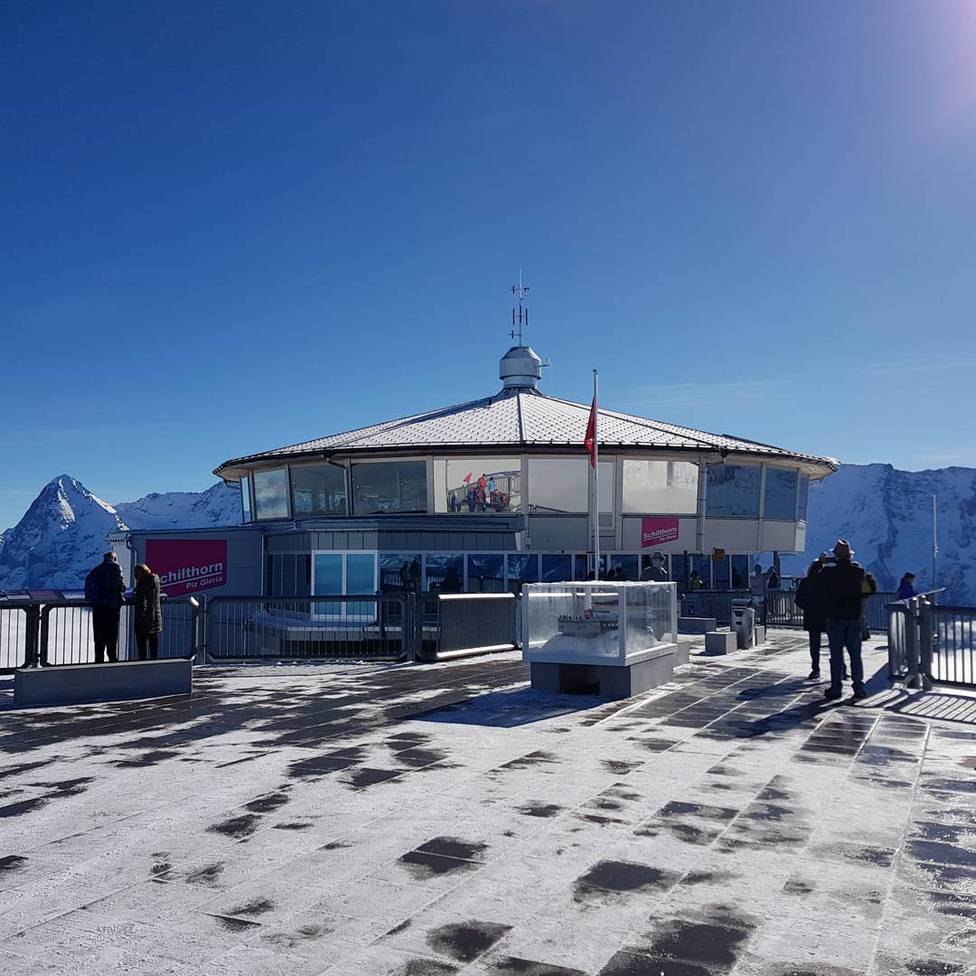 10 самых оригинальных ресторанов мира: Piz Gloria. Шильтхорн, Швейцария