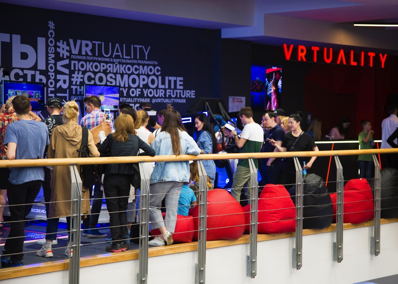 В Киеве прошла селебритиз-презентация игры RevolVR "Дикий запад"