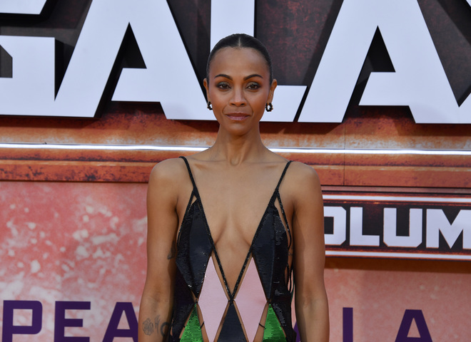 Зірка «Аватара» Зої Салдана пройшлася червоною доріжкою з трьома дітьми