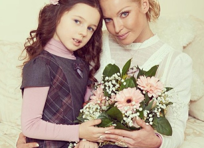 Анастасія Волочкова з донькою