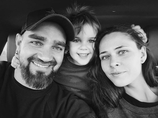 Юлія Саніна та Валерій Бебко з сином