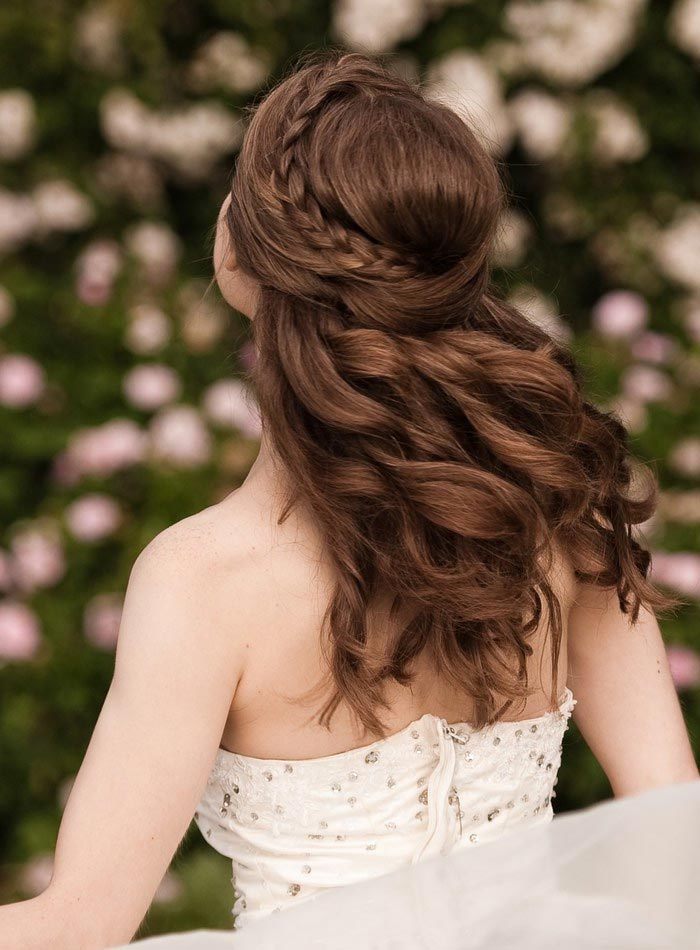 Свадебные прически 2016: какую выбрать