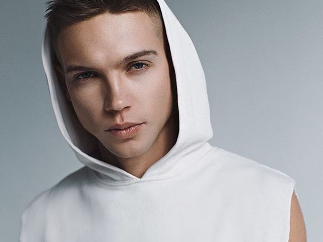 Александр Петренко