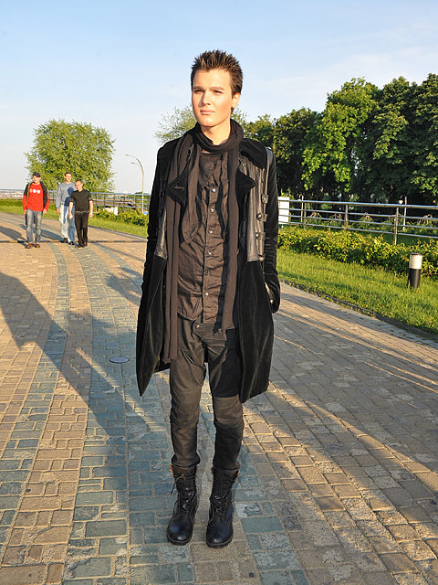 Борис Апрель