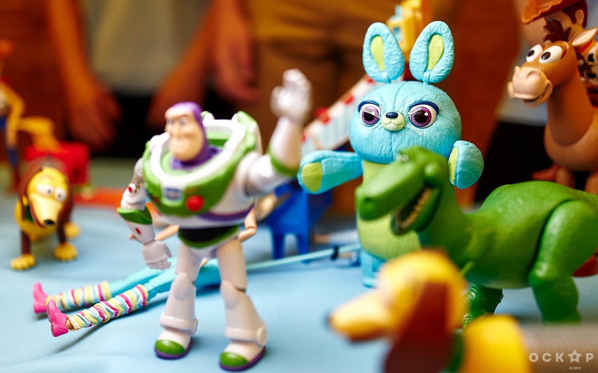 В Киеве прошла премьера фильма "История игрушек-4"