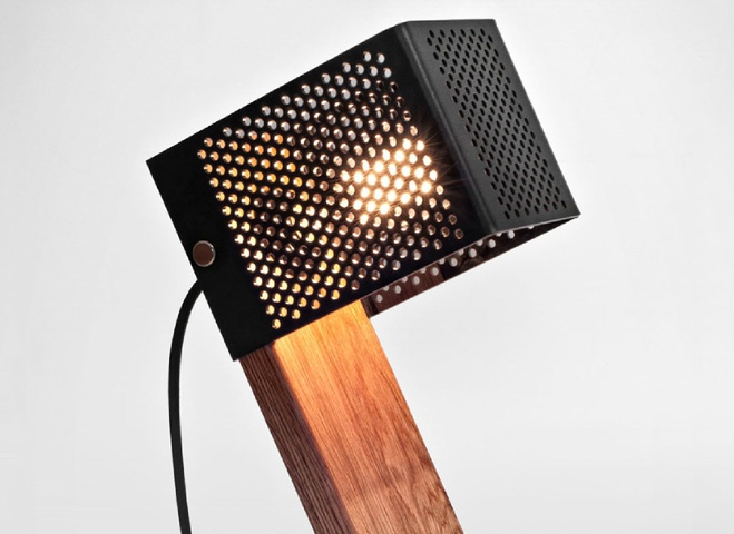 наклонный светильник