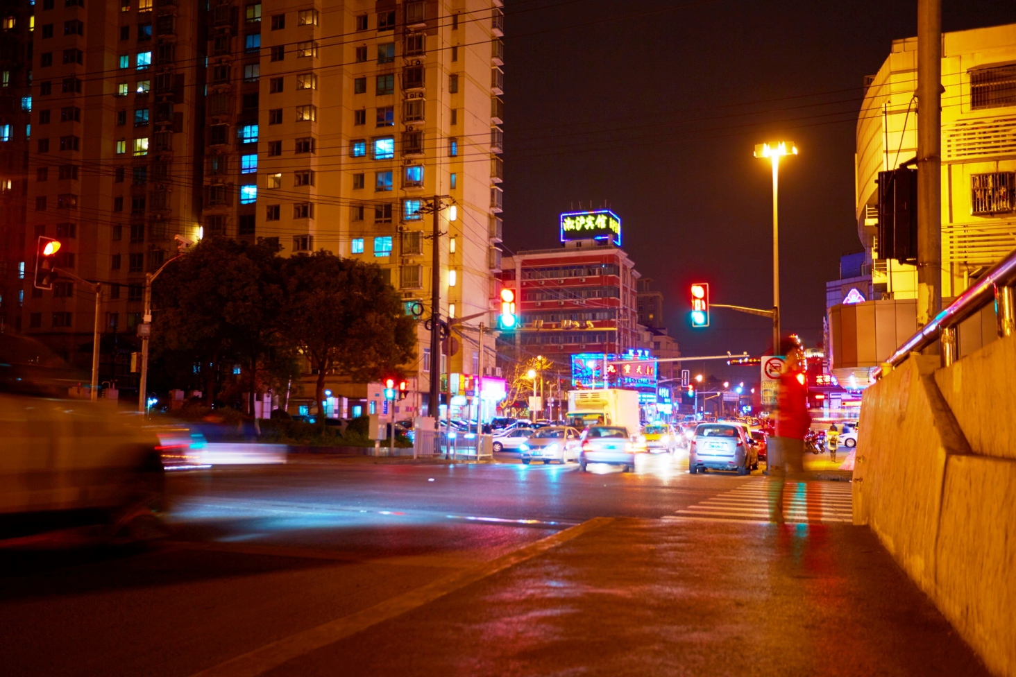 Інший Всесвіт очима популярного фотографа Андрія Саримсакова. Шанхай