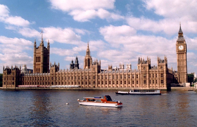 Где туристу почувствовать себя депутатом: Парламент Великобритании, Вестминстерский дворец