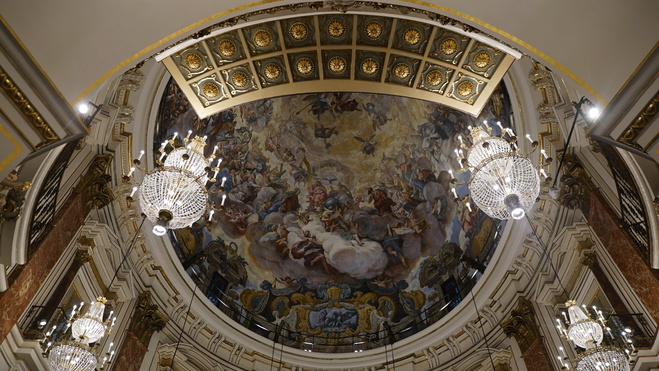 Головний кафедральний собор Валенсії: чому сюди варто зайти туристам