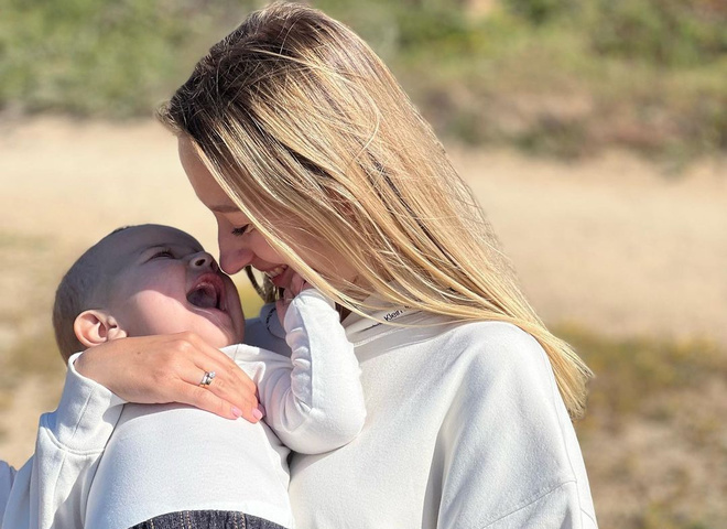 Катерина Репяхова з сином Михайлом