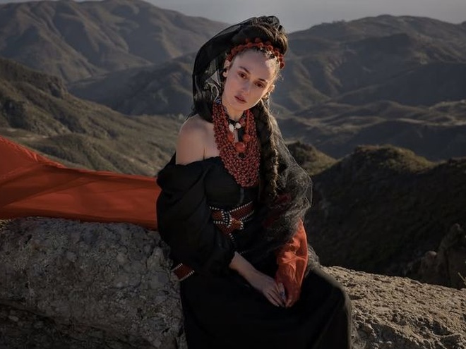 Аліна Паш повернулася до України після спроби збудувати кар'єру в США