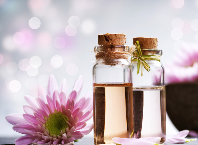 5 способов использовать эфирные масла в уходе за собой