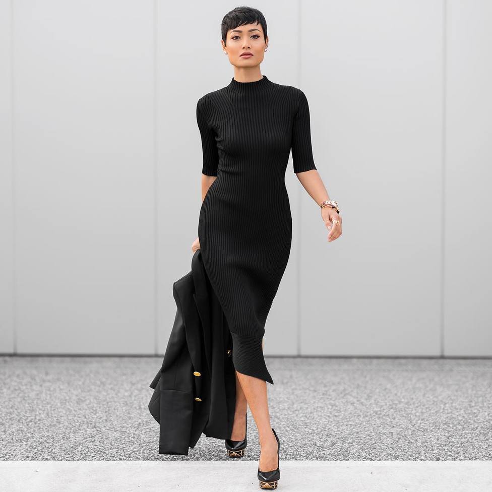 Трикотажні сукні