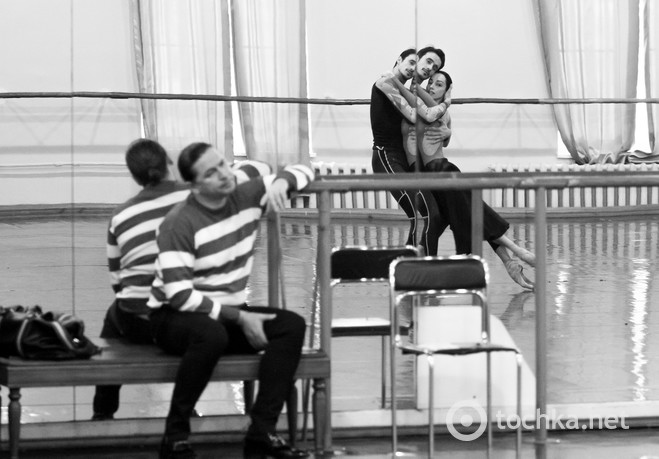 Александр Стоянов и Екатерина Кухар на репетиции: о балете, сложностях и новой постановке