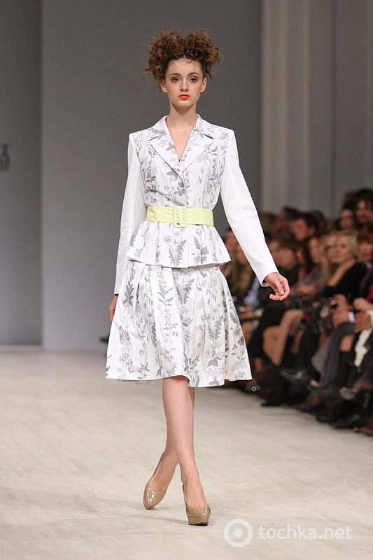 Показ Татьяна ЗЕМСКОВА / Елена ВОРОЖБИТ