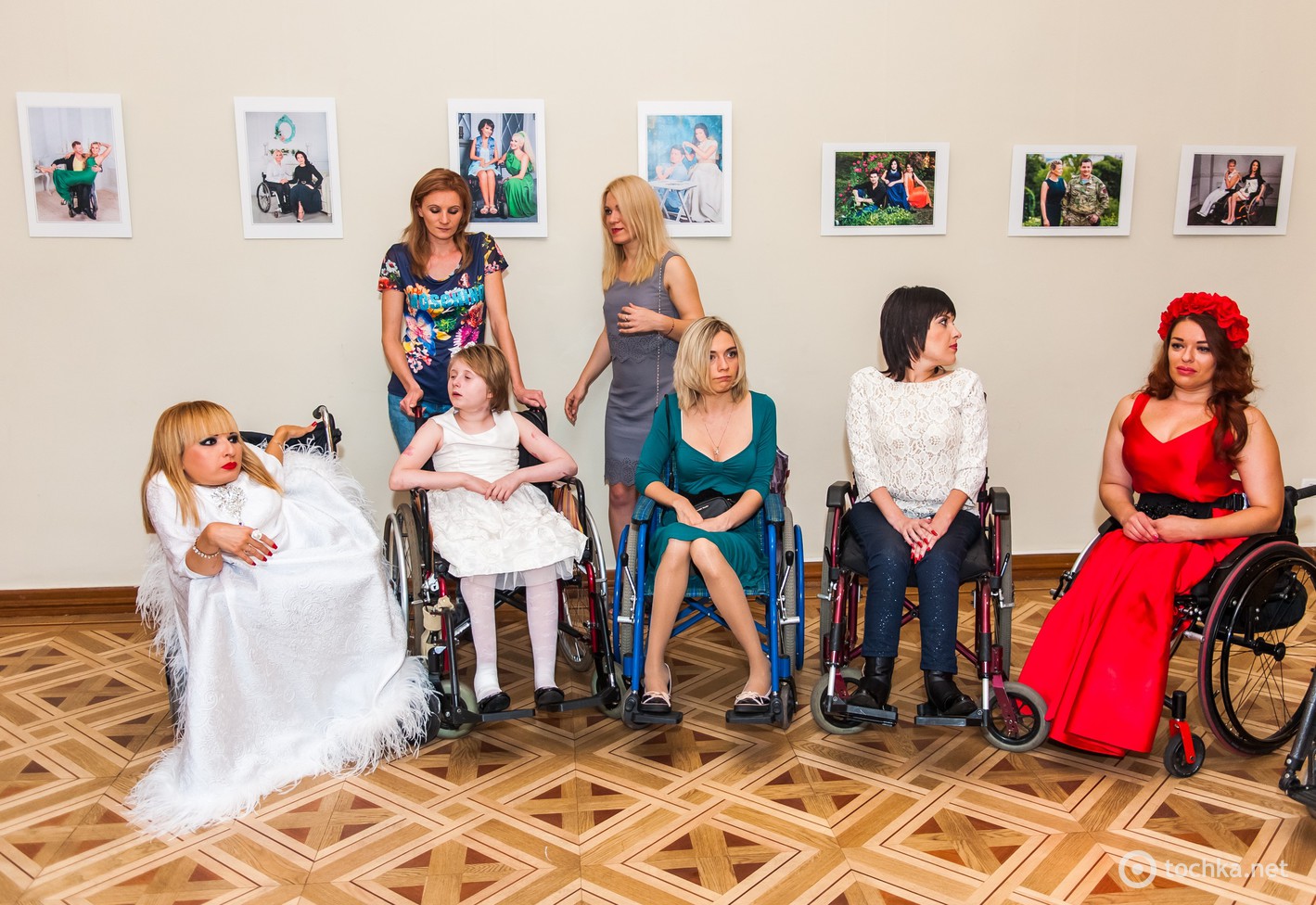 Открытие выставки "Незламні"