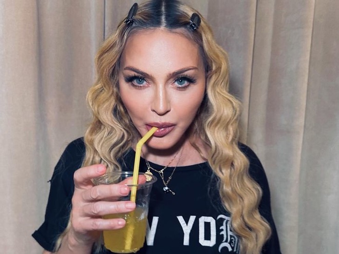 Мадонна вперше за довгий час зустріла Новий рік із усіма шістьма дітьми