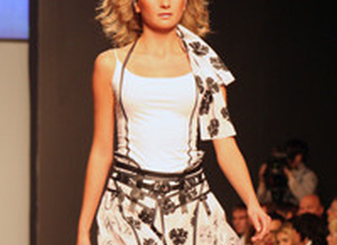 Сезоны моды 2006. Кисленко<br />Фотограф: Дмитрий Ромас