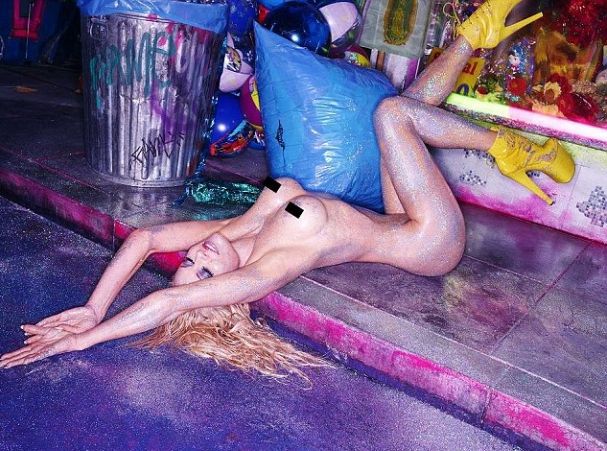 Памела Андерсон